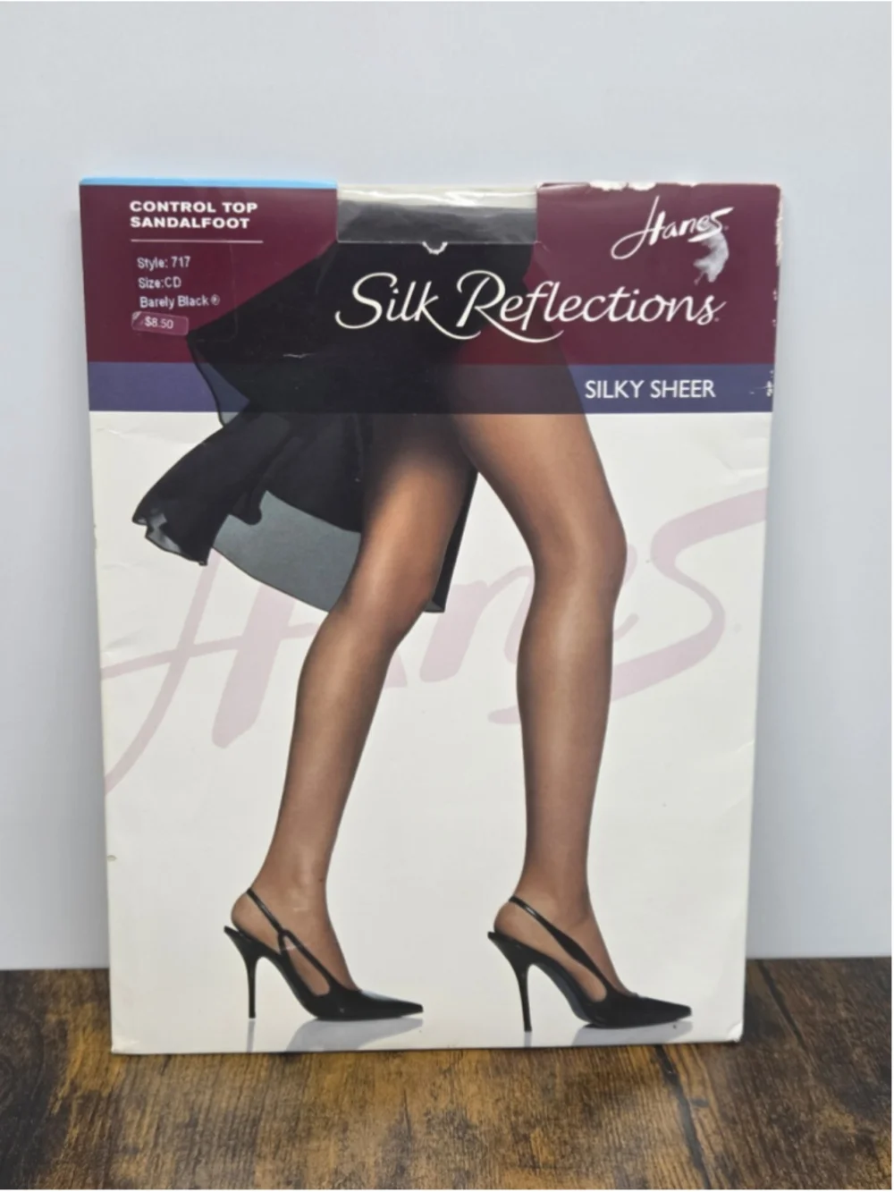 Hanes Silk Reflections Silky Sheer CD Control Top Barely Black 717